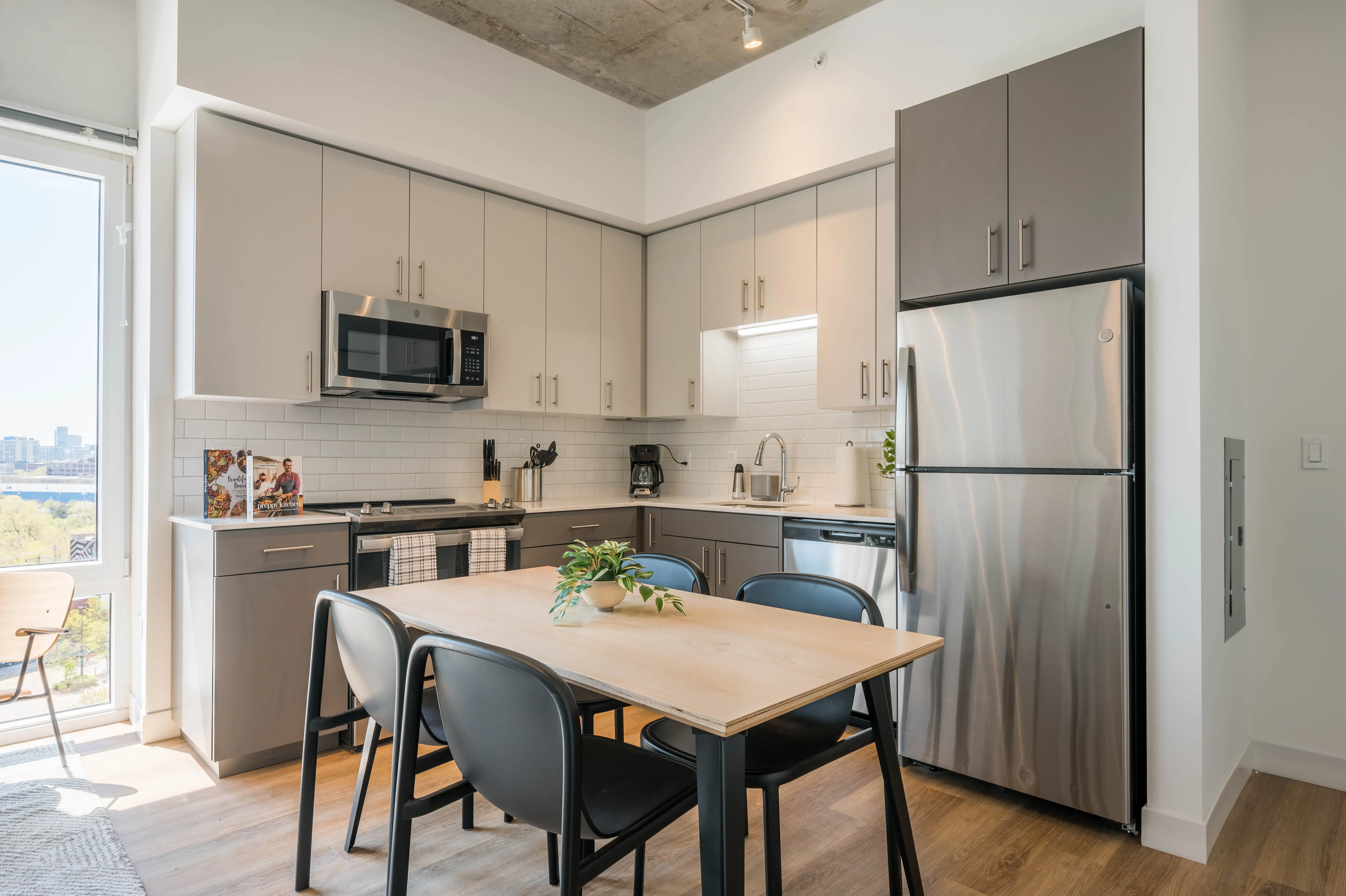 The Post Chicago Apartments