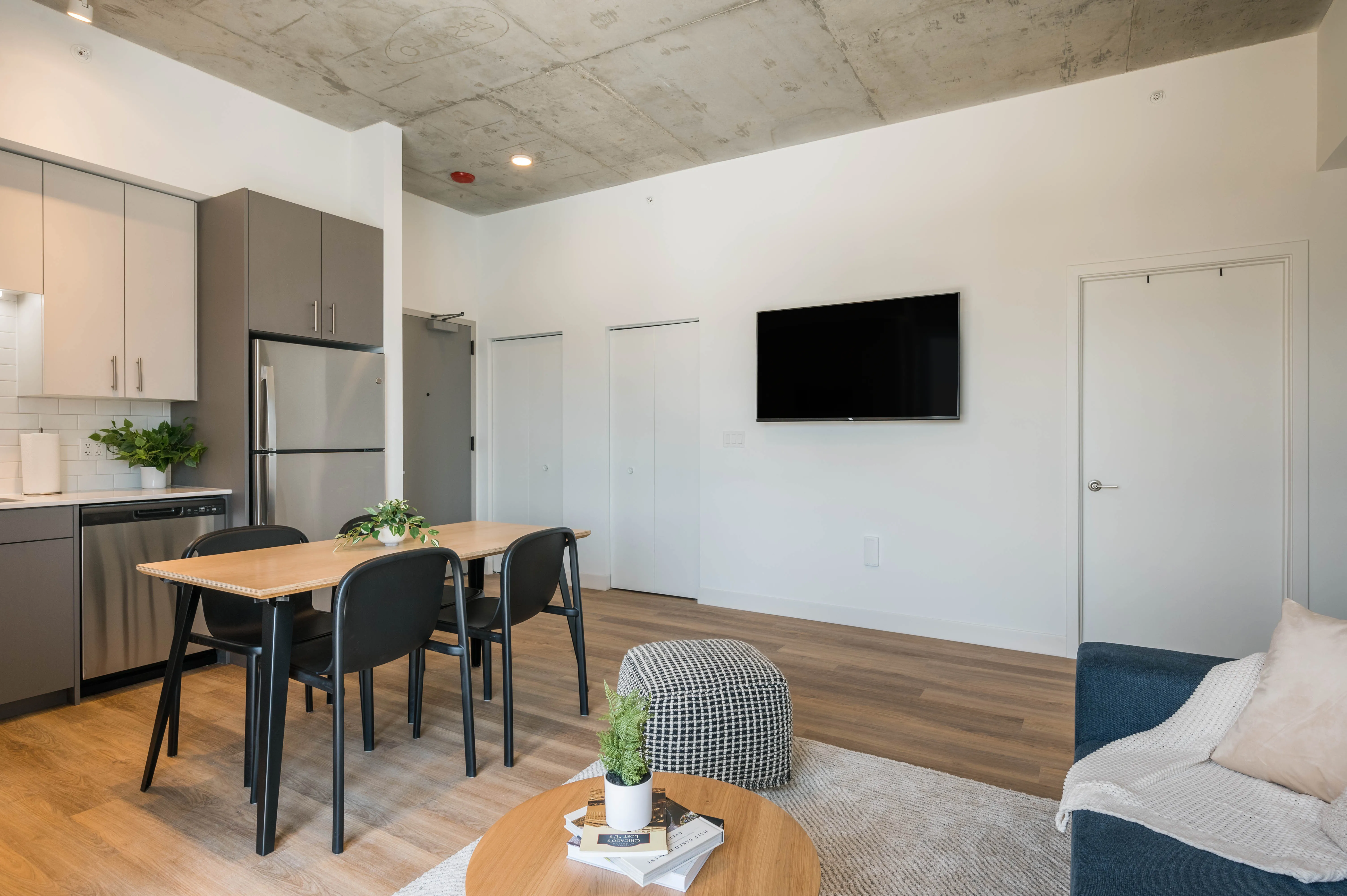 The Post Chicago Apartments