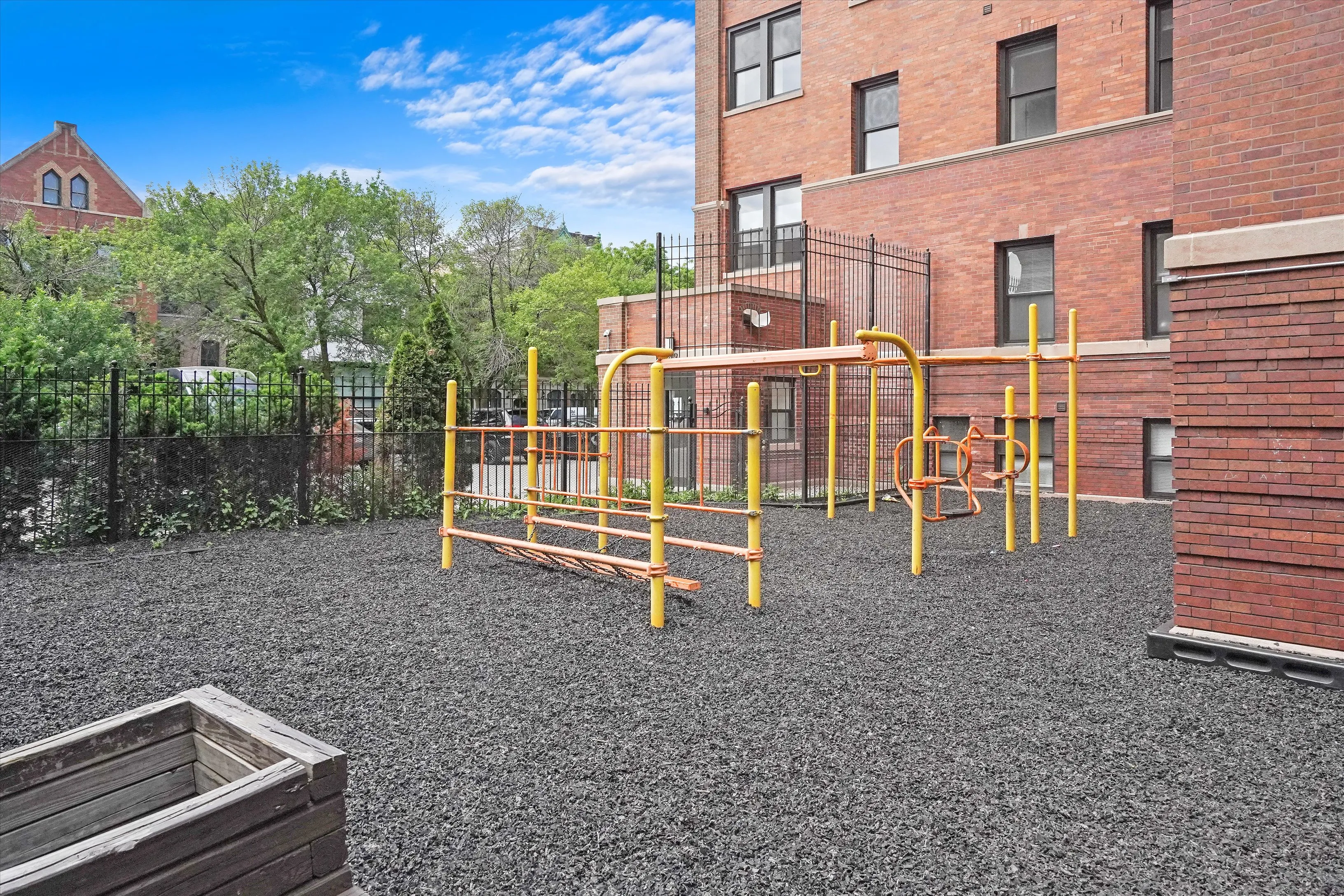 2219 N HAMTON AVE 60647-The Hedwig-Chicago-IL