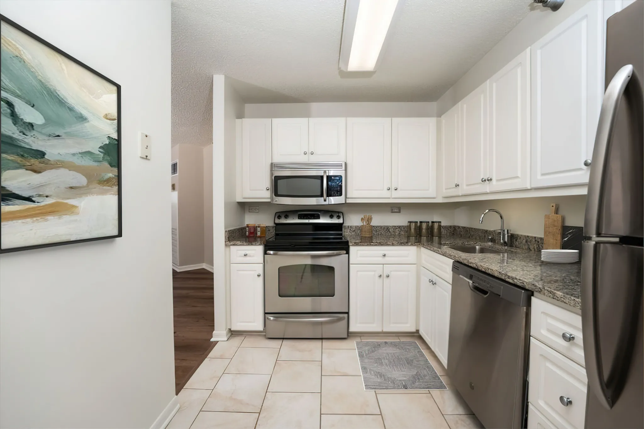 750 North Rush Apartments in River North, Chciago