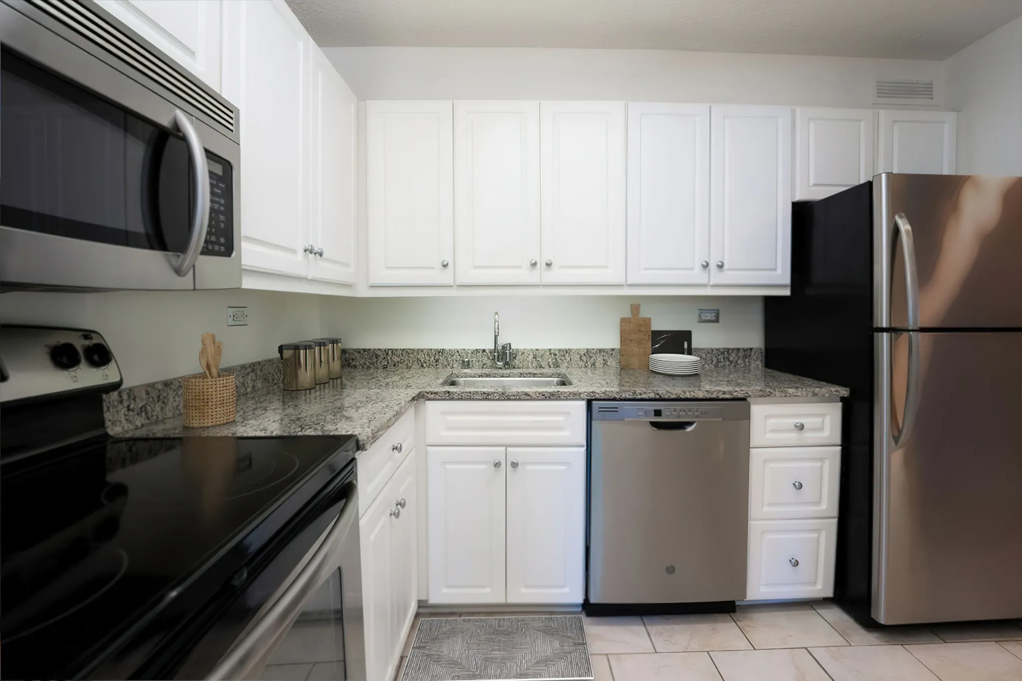 750 N Rush, Two Bedroom, Bedroom