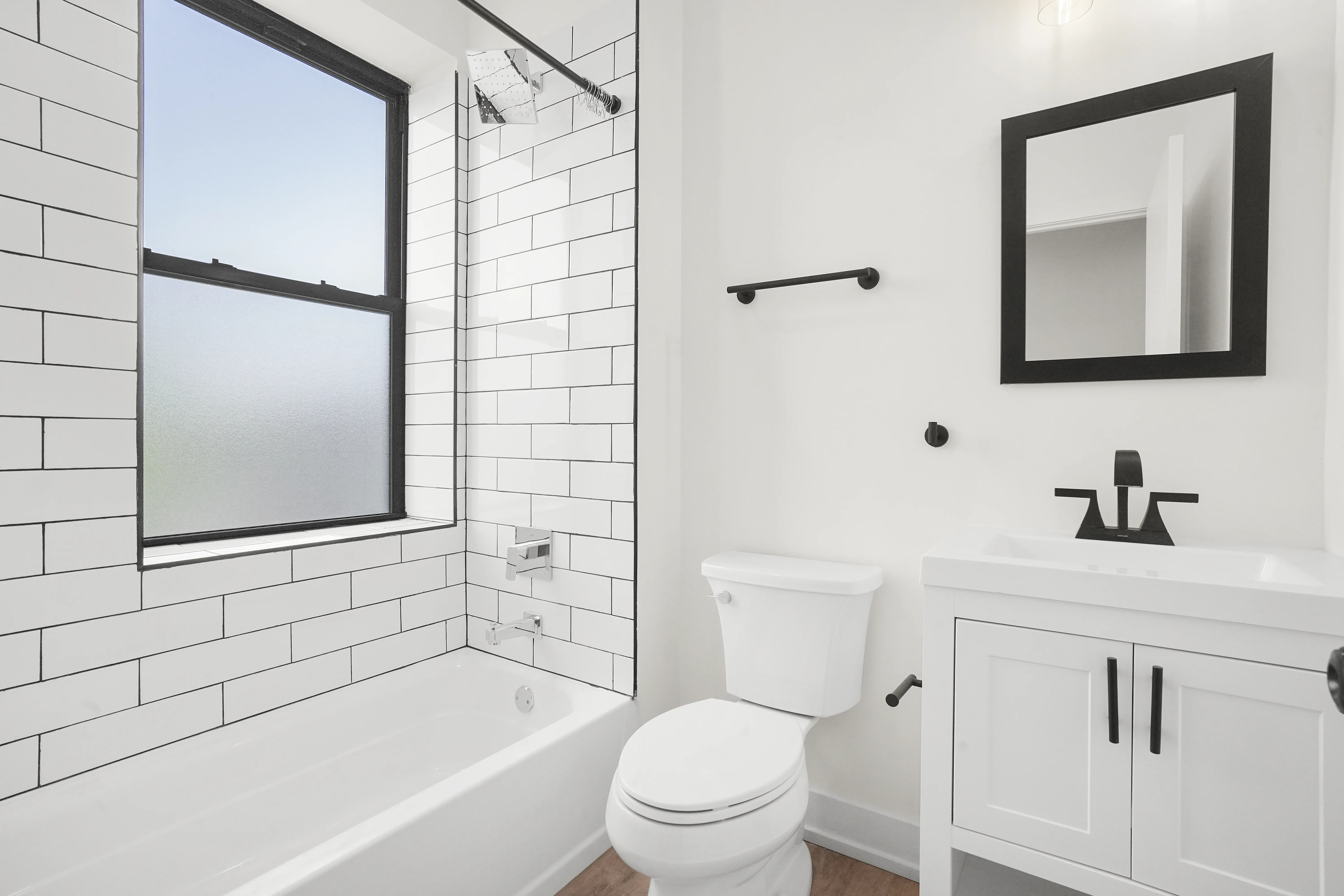 2219 N HAMTON AVE 60647-The Hedwig-Chicago-IL