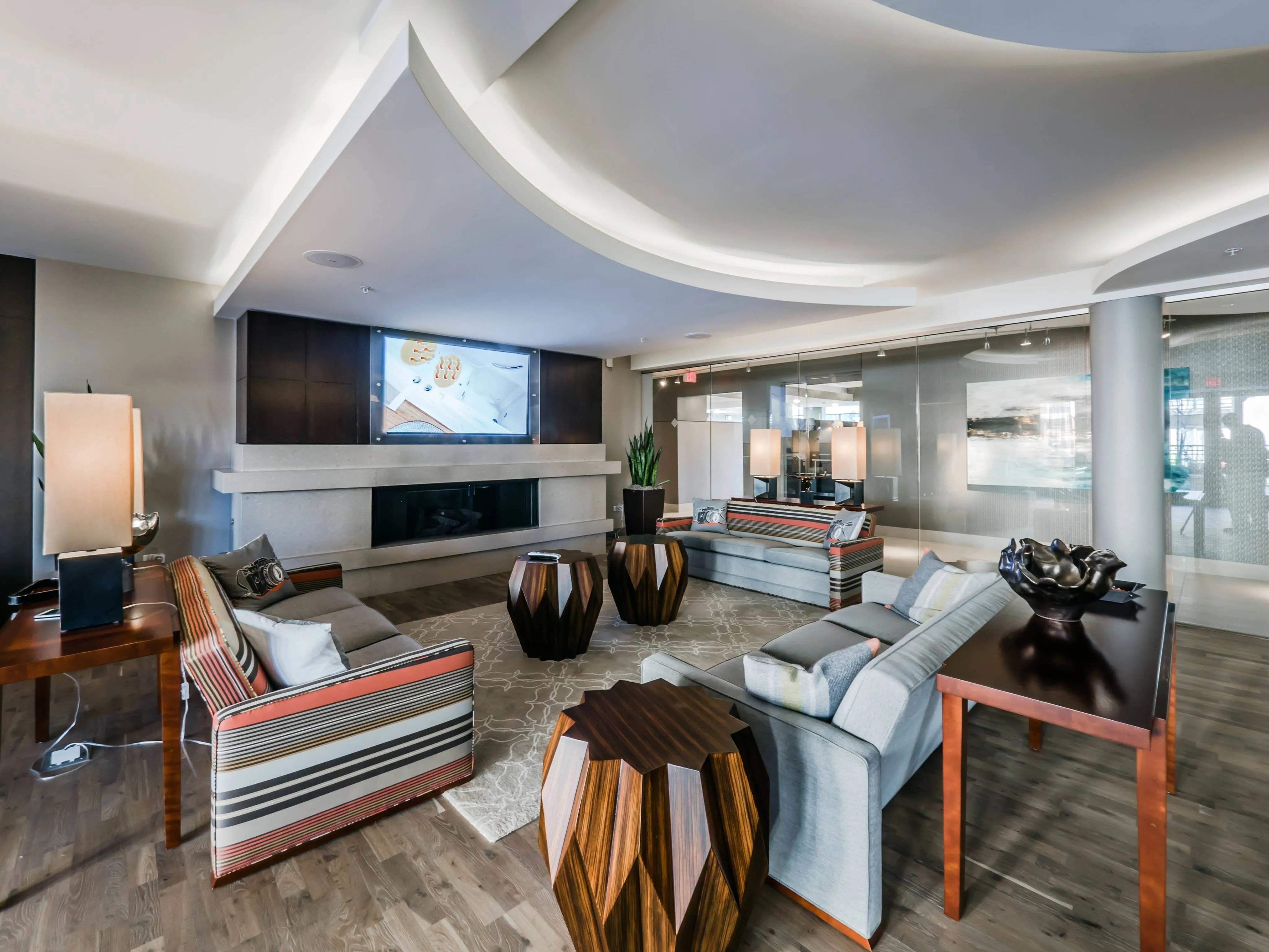 Arrive Glenview Apartments