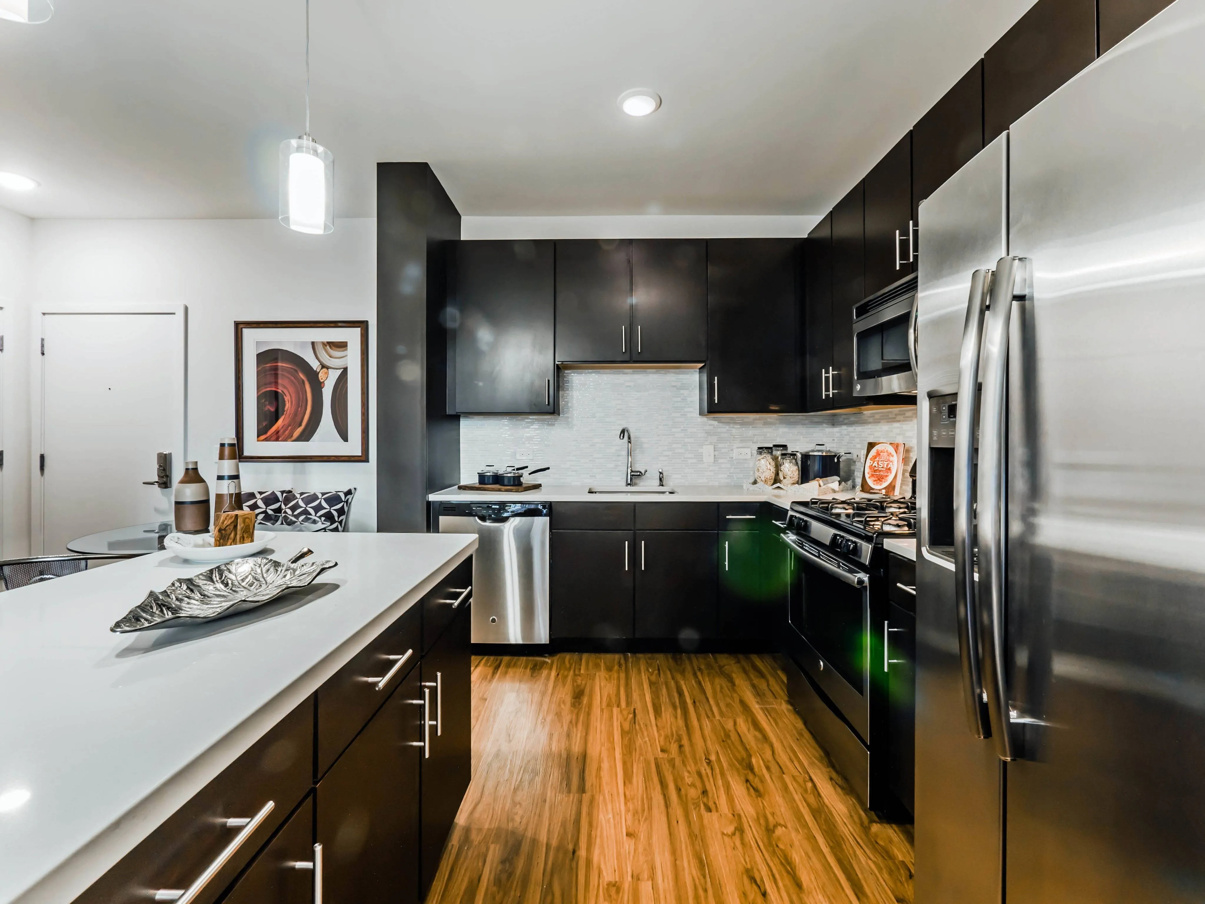 Arrive Glenview Apartments