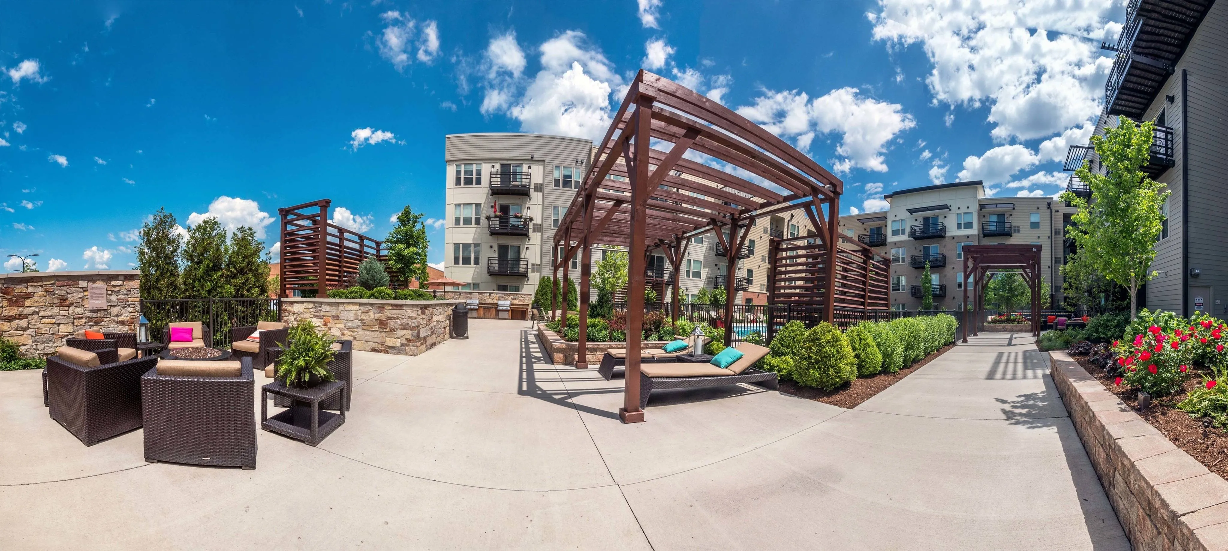 Arrive Glenview Apartments