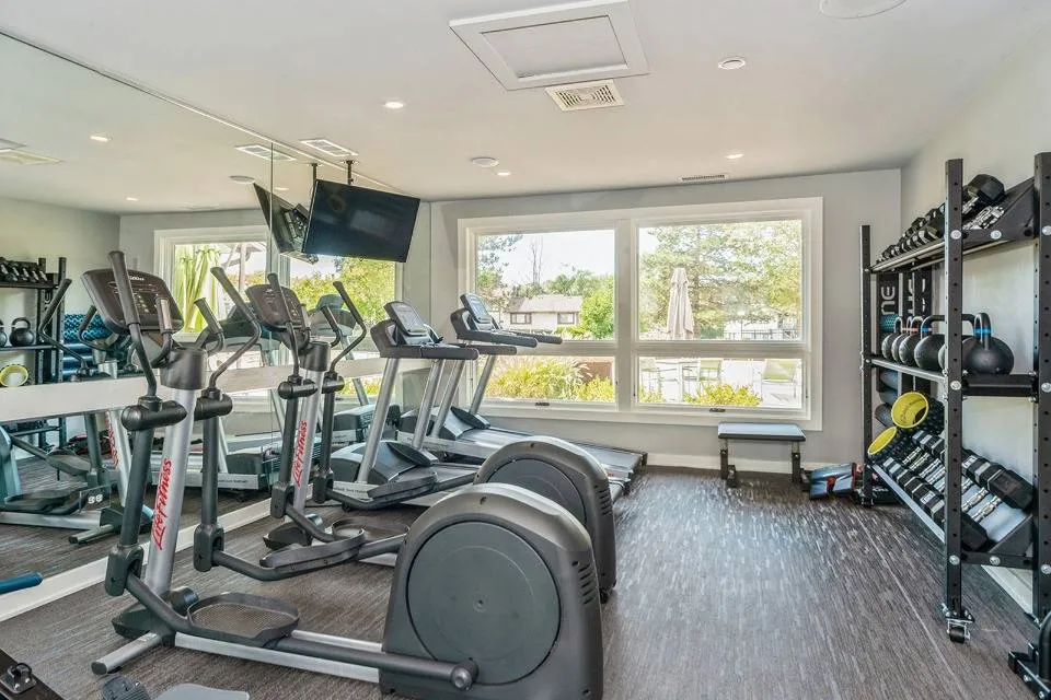 Arrive Oak Brook Heights Apartments