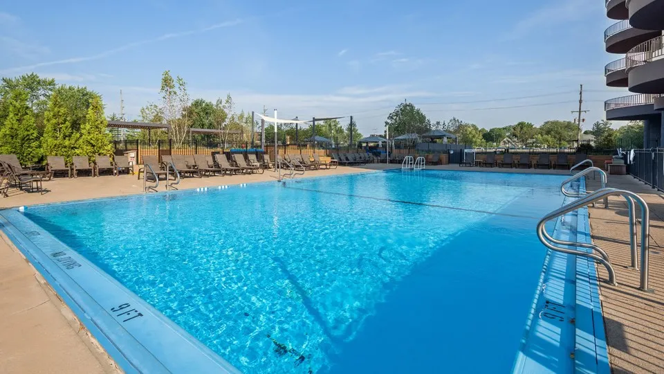 ReNew Wheaton Center Apartments