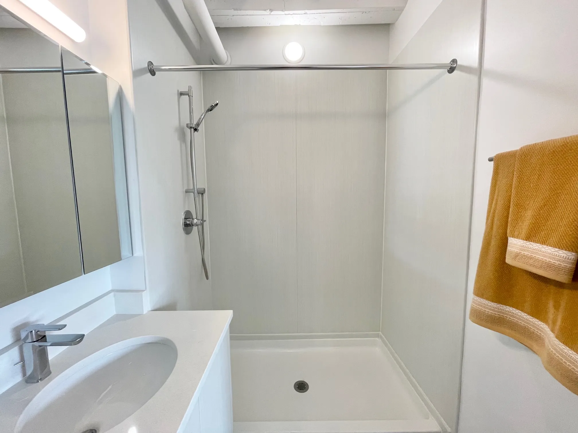 1049 W LAWRENCE AVE 60640-Lawrence Lofts-Chicago-IL