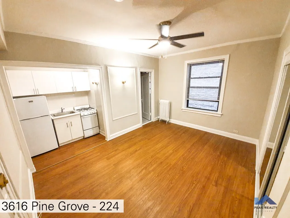 3616 North Pine Grove Apartments