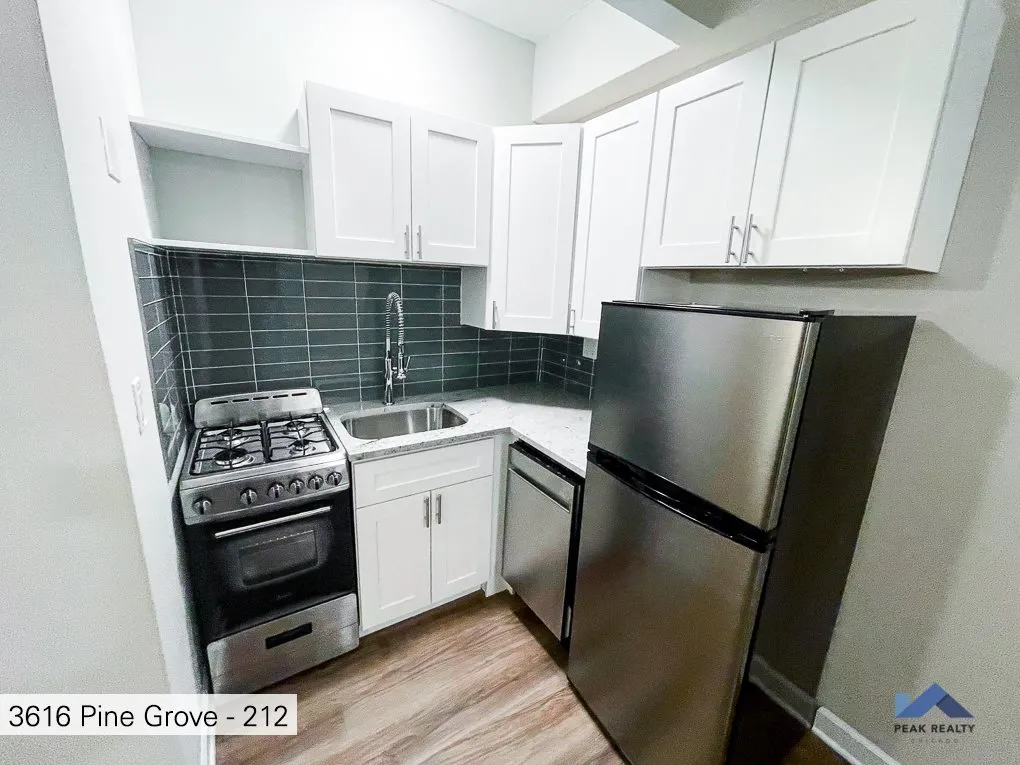 3616 North Pine Grove Apartments