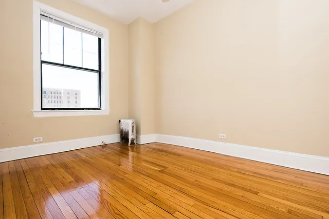 2828 N. Pine Grove Apartments