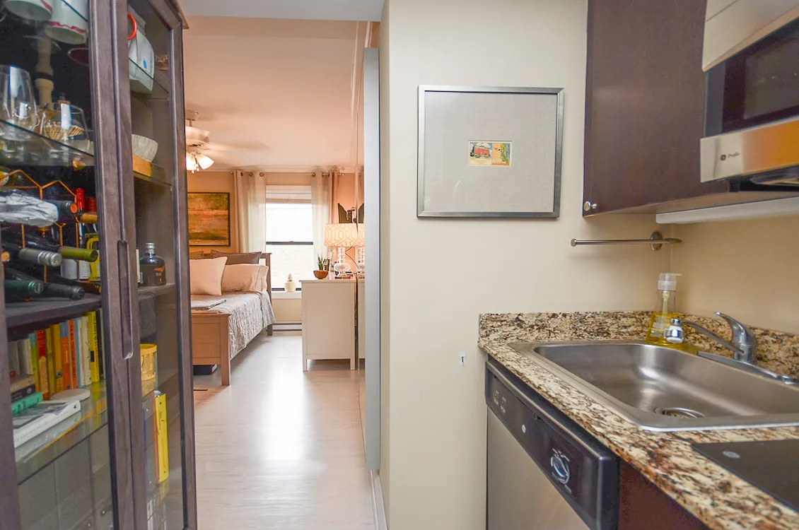 424 W. Diversey Apartments