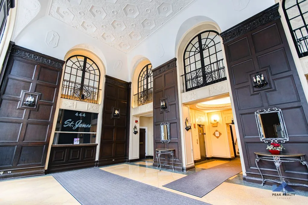 444 W St James Apartments