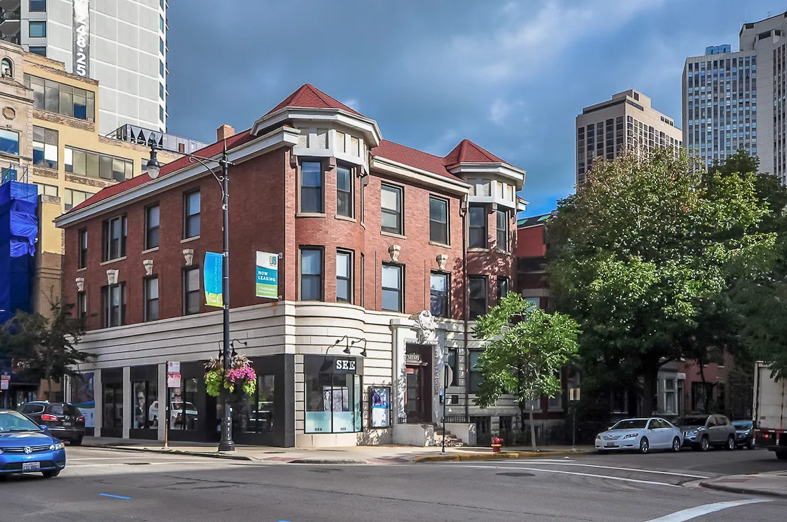 482 W. Deming Apartments