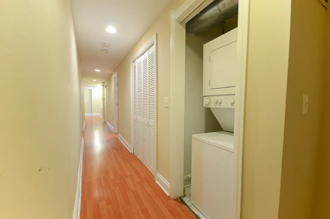 482 W. Deming Apartments