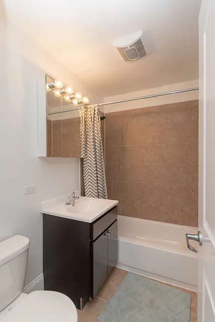 1258 W. Loyola Apartments