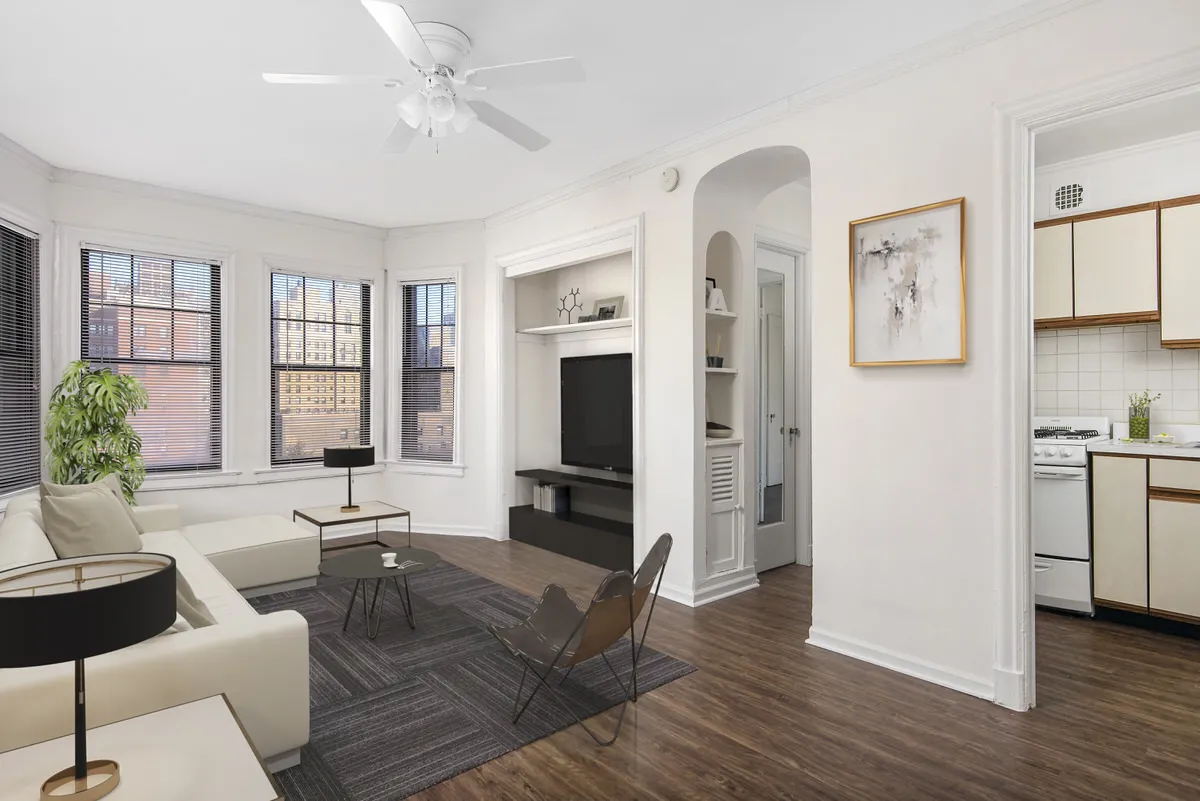 515 West Briar Apartments