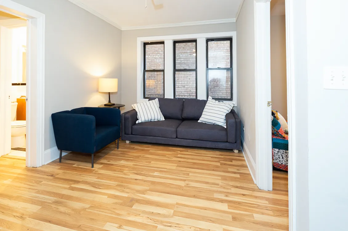 517 W. Oakdale Apartments