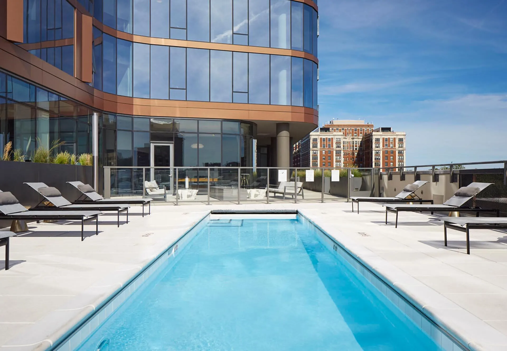5252 Apartments