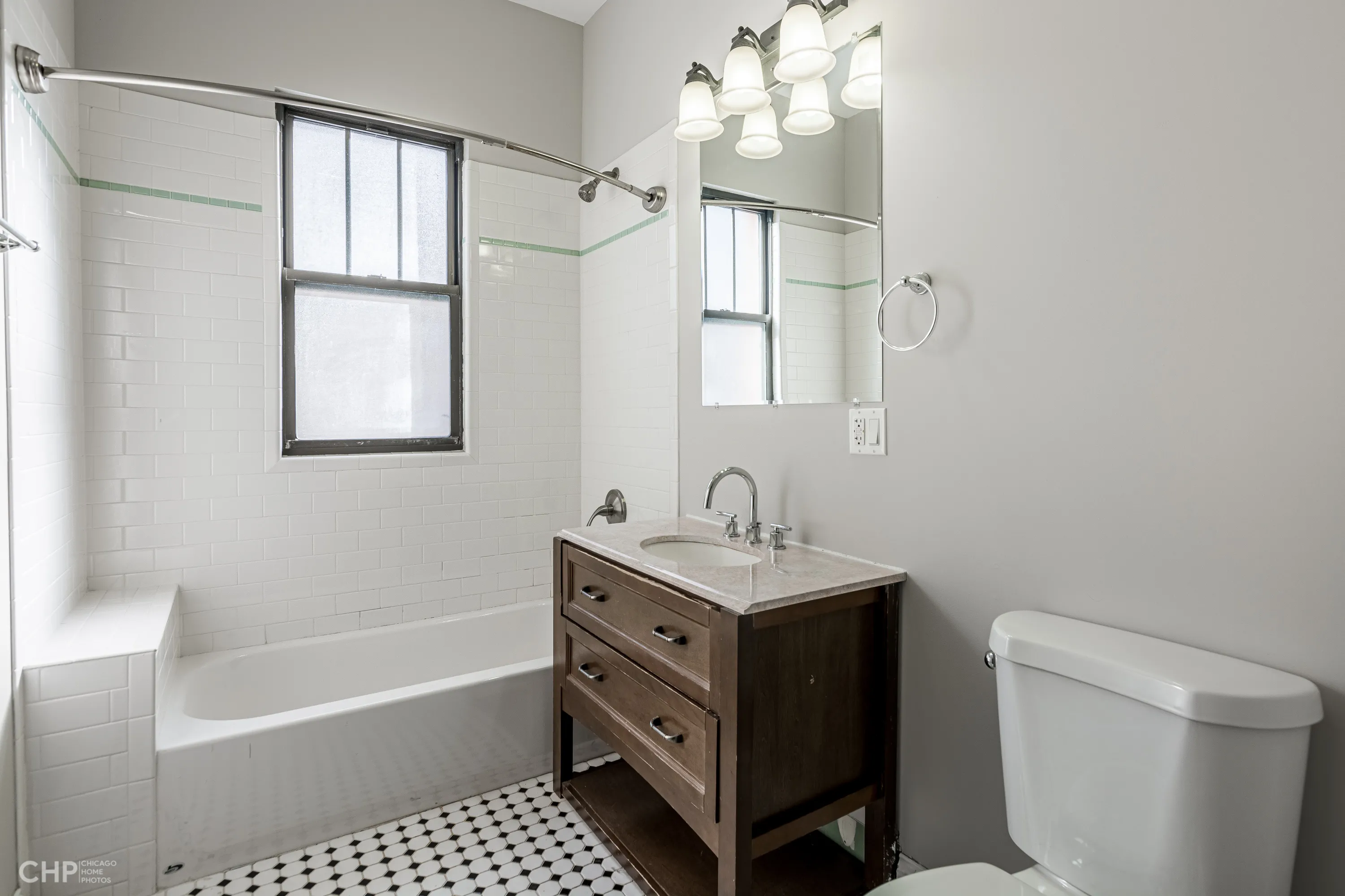 5800 North Kenmore Apartments