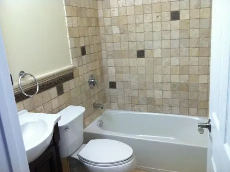 5858 N MAPLEWOOD AVE 60659-Maplewood Terrace-Chicago-IL