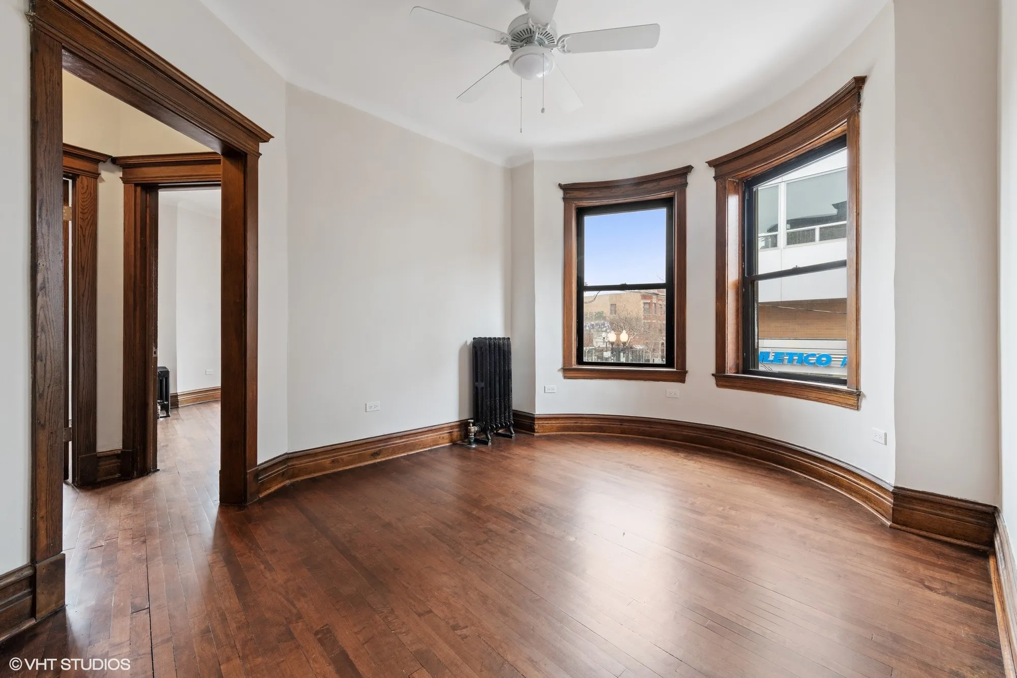 Wrigleyville Flats Apartments