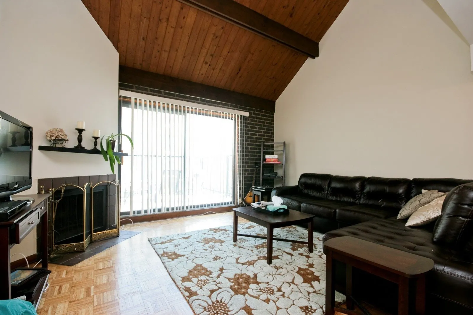 750 West Briar Apartments