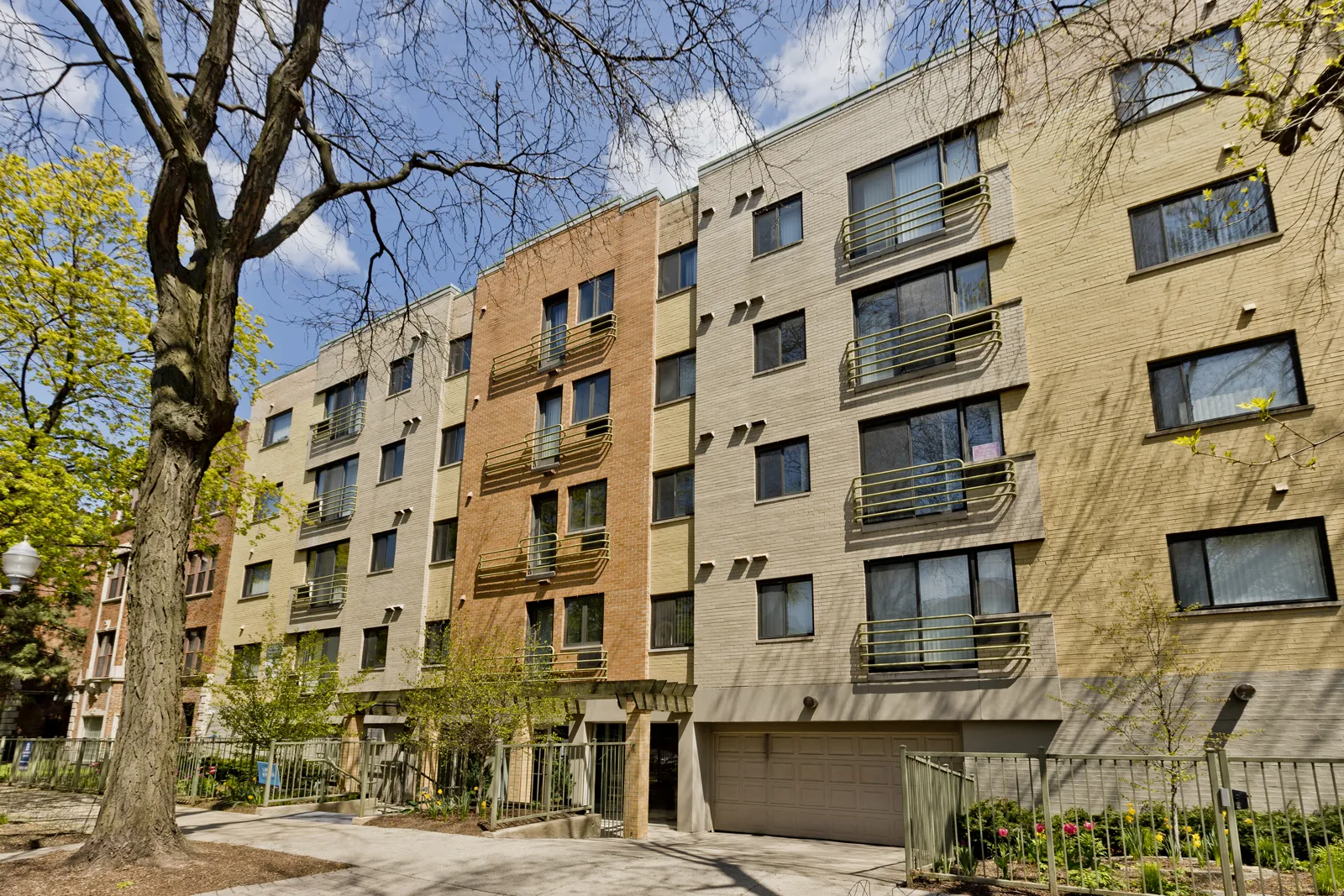 5423 N WINTHROP AVE 60640-Winthrop Station-Chicago-IL