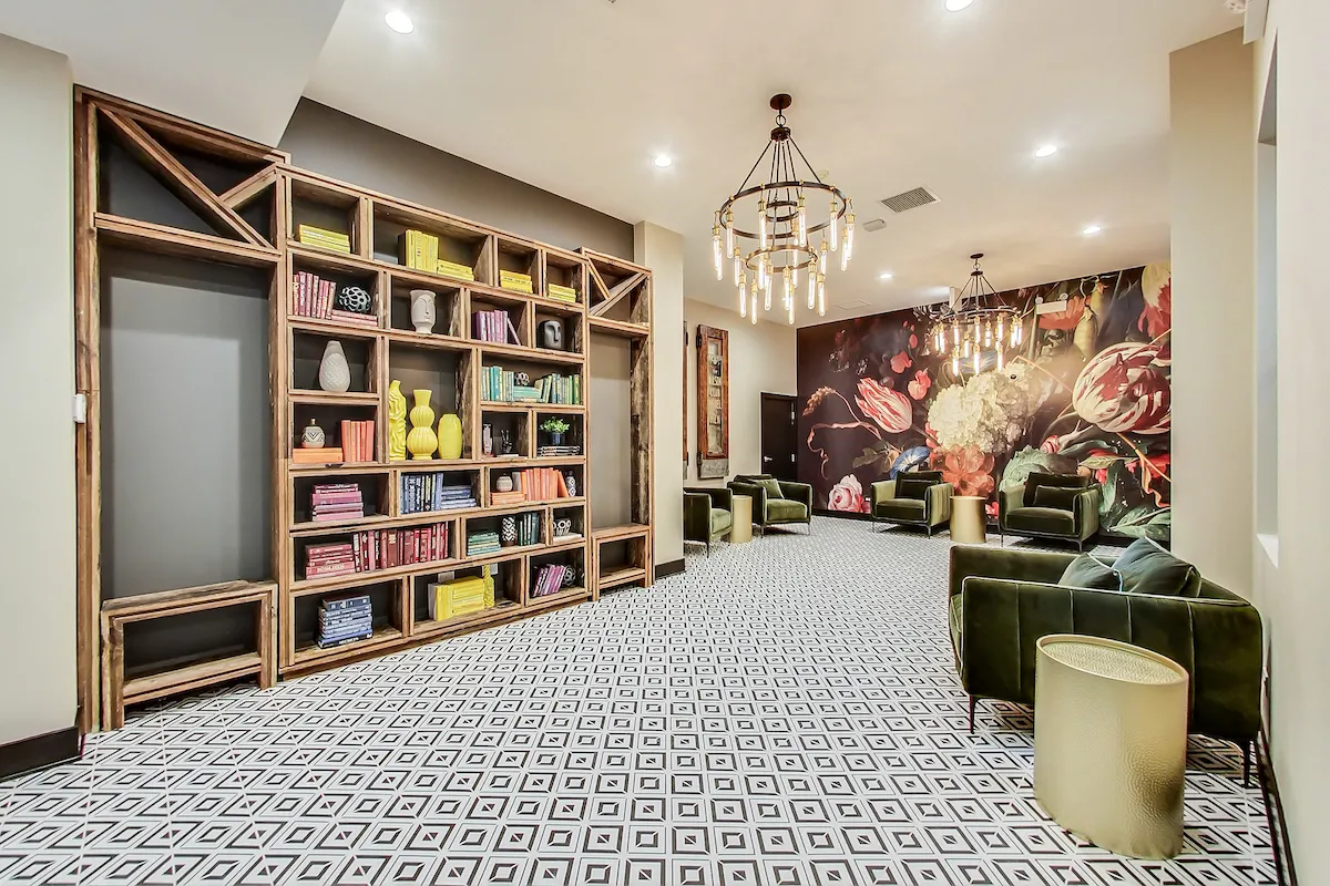 Wilson Club Apartments