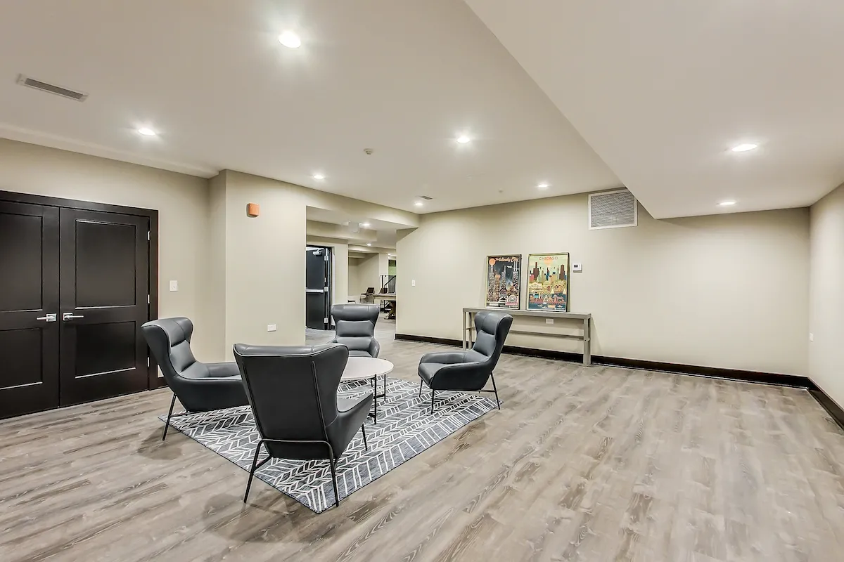 Wilson Club Apartments