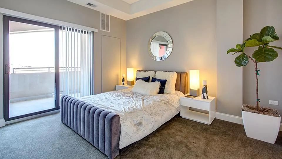 Arrive South Loop Apartments