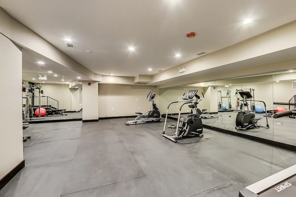 Wilson Club Apartments