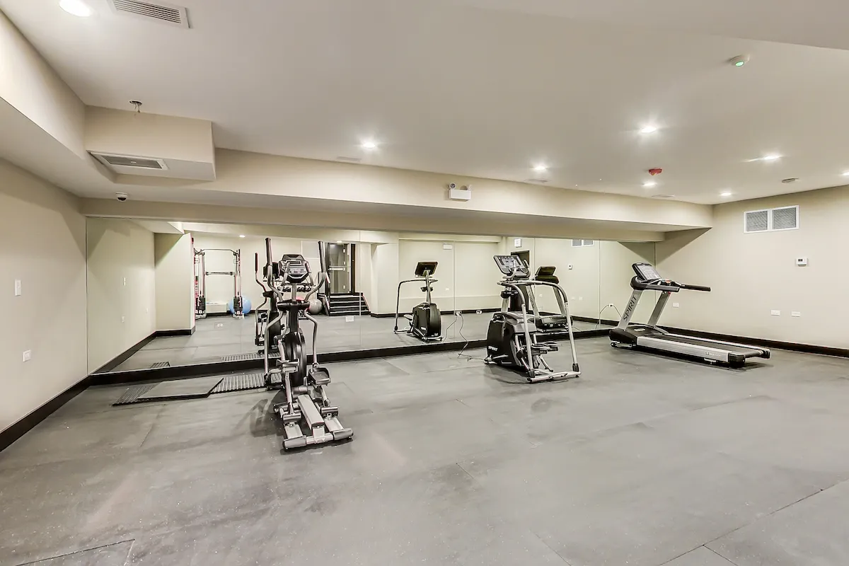 Wilson Club Apartments