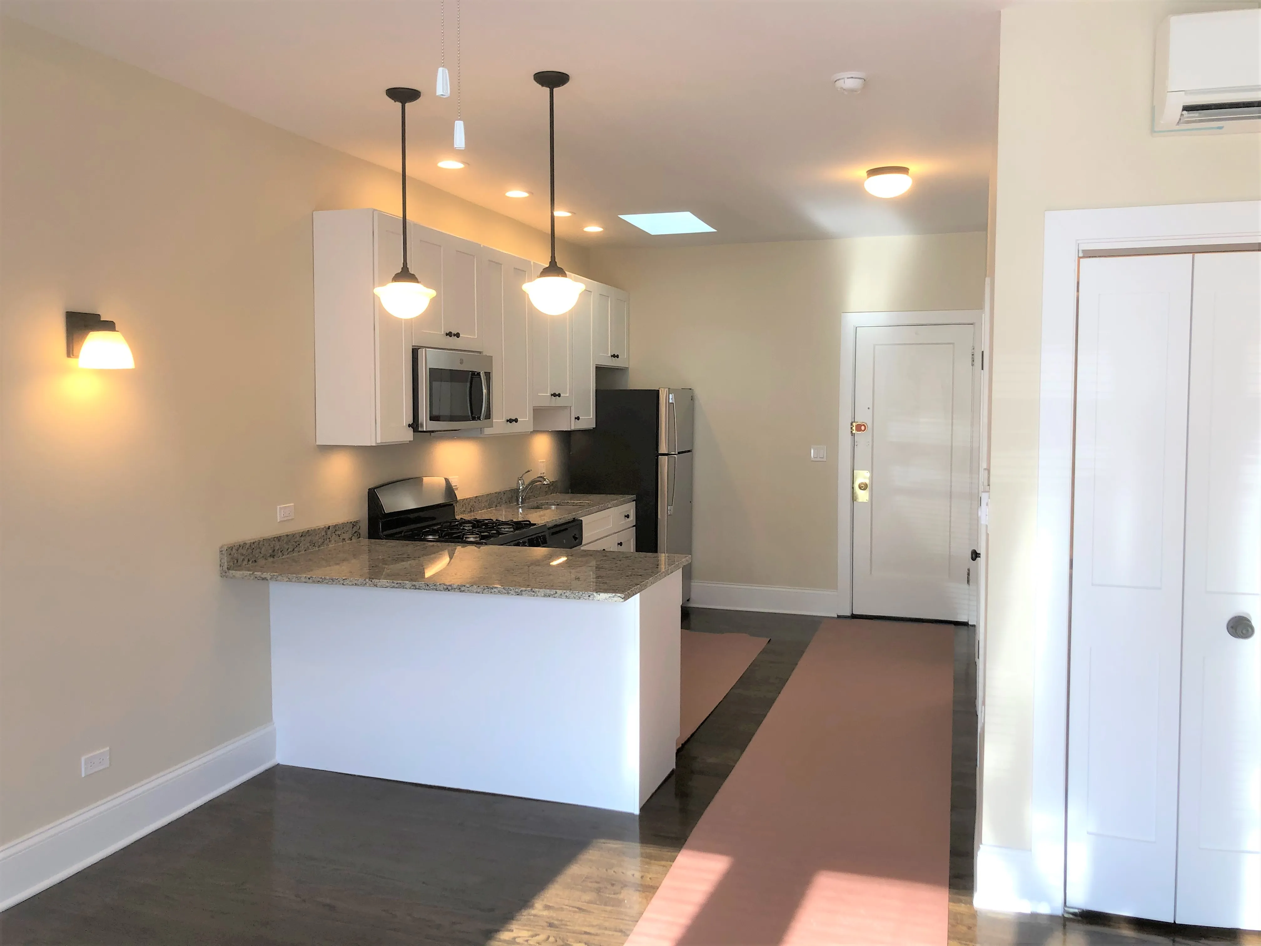 2938 N. Broadway Apartments