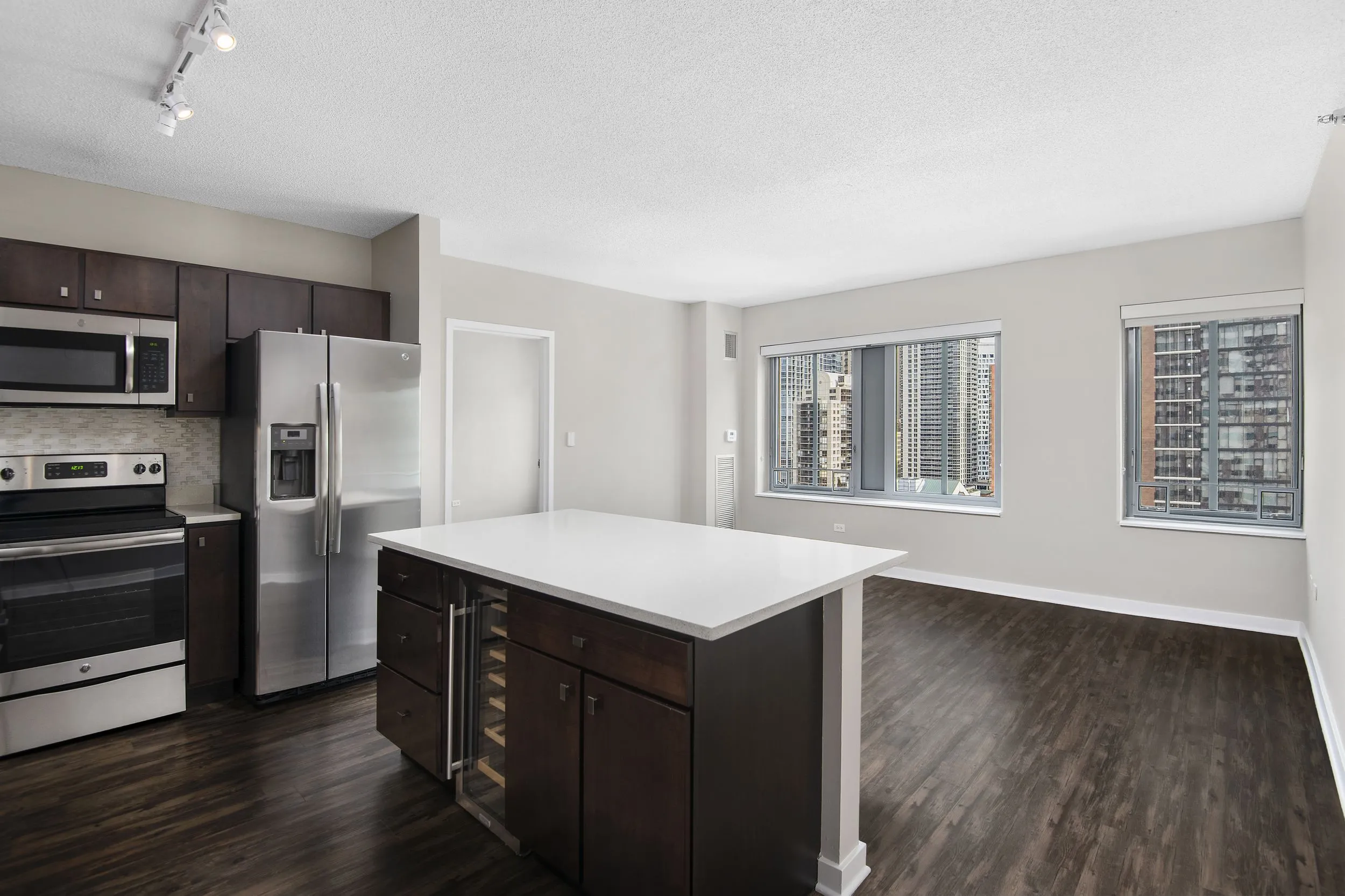 Chestnut Tower Apartments