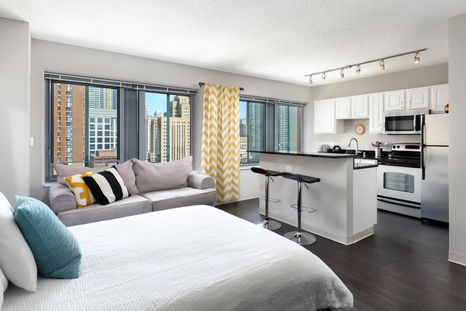 Chestnut Tower Apartments