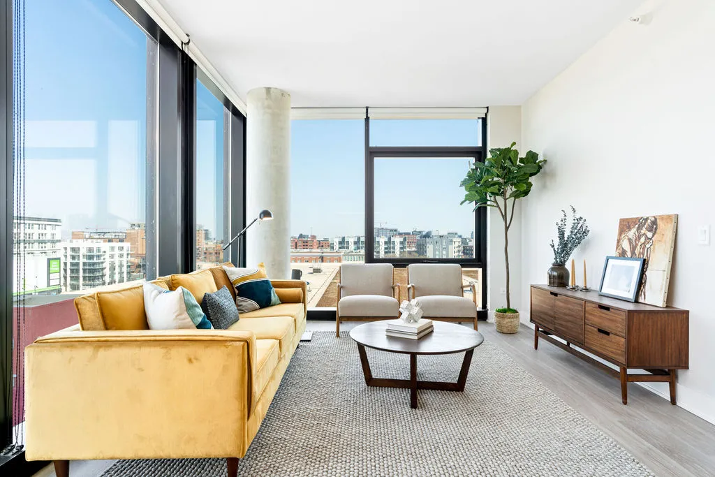 Avra West Loop Apartments