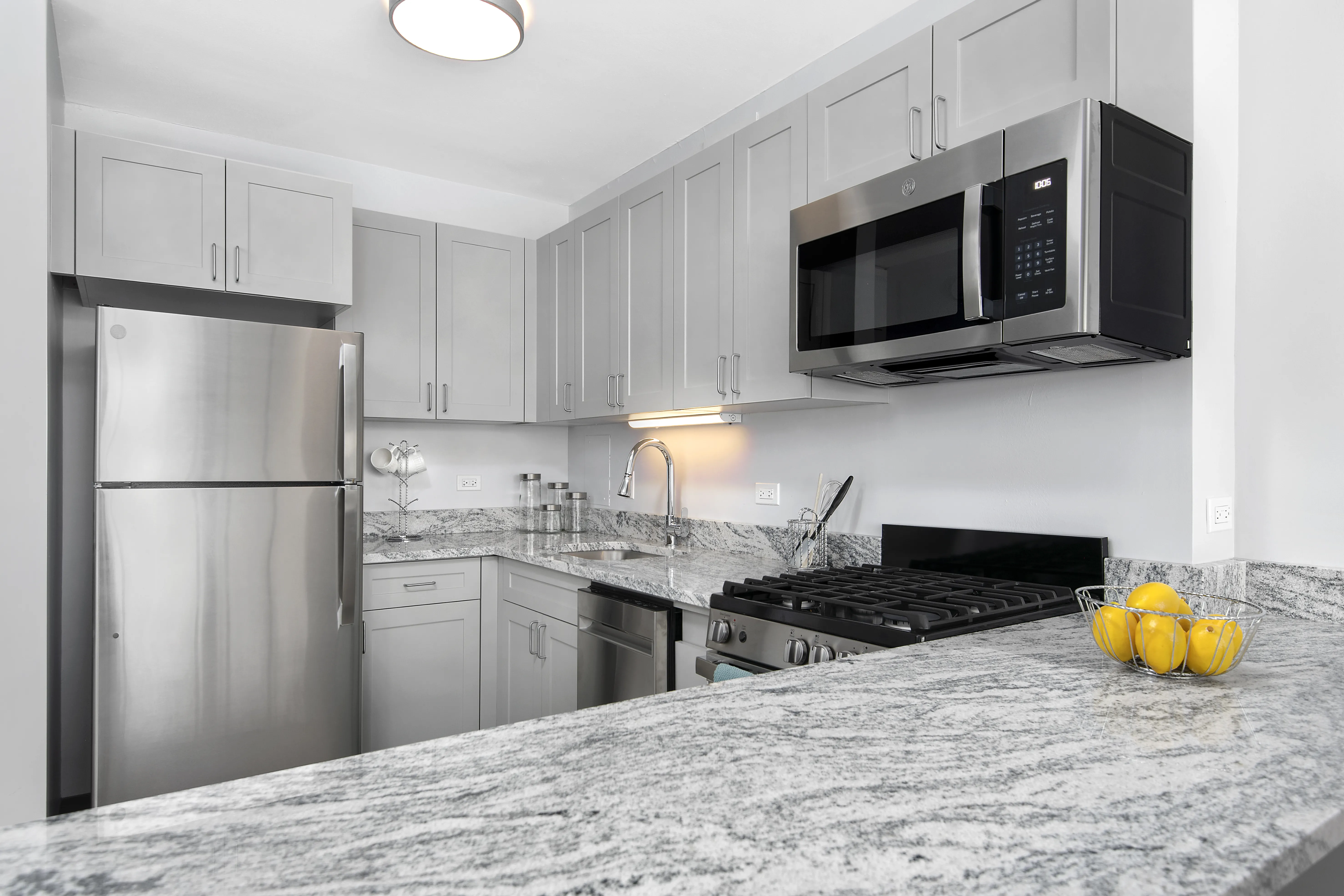 Prairie Shores Apartments