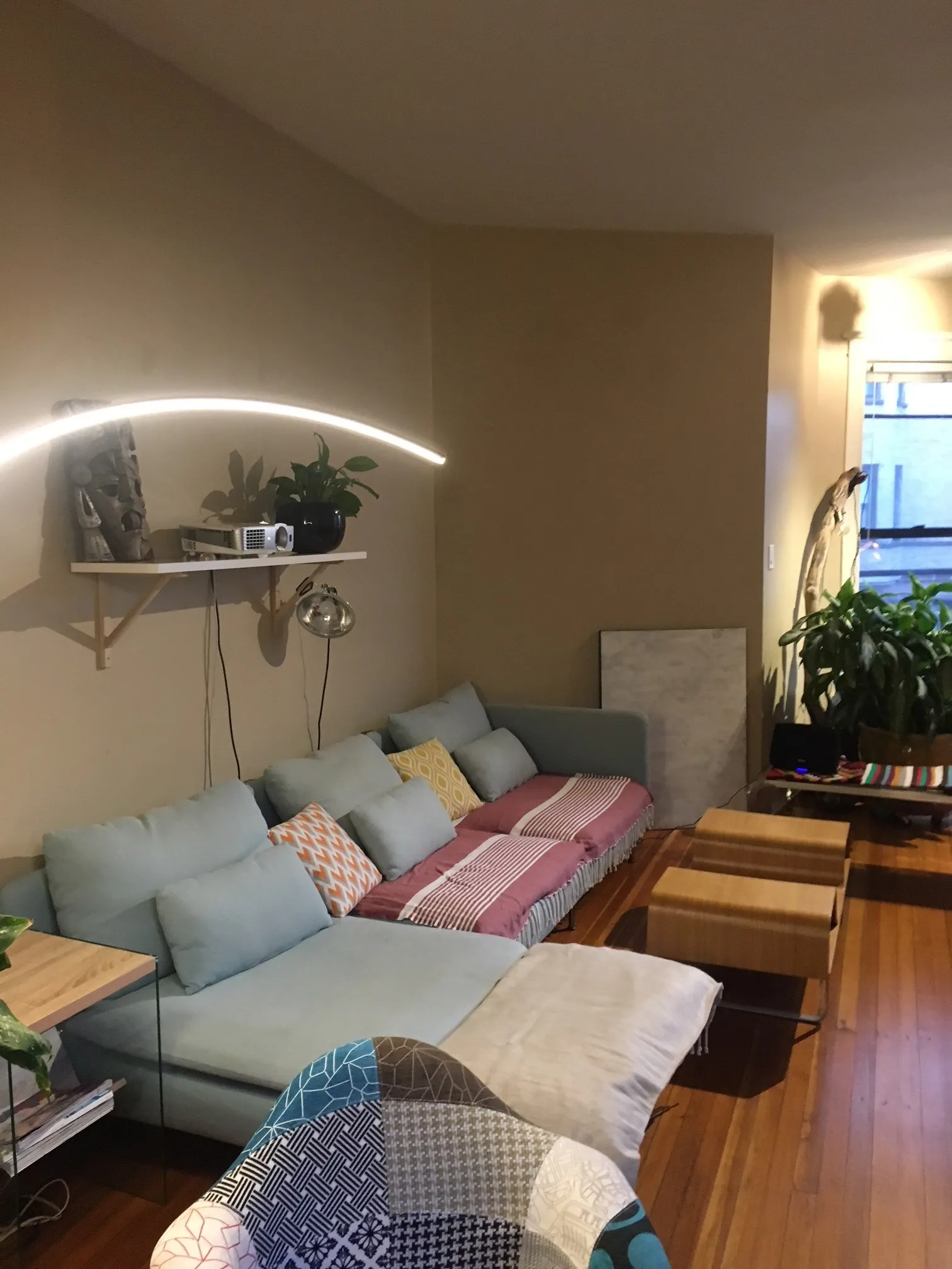 710 West Oakdale Apartments