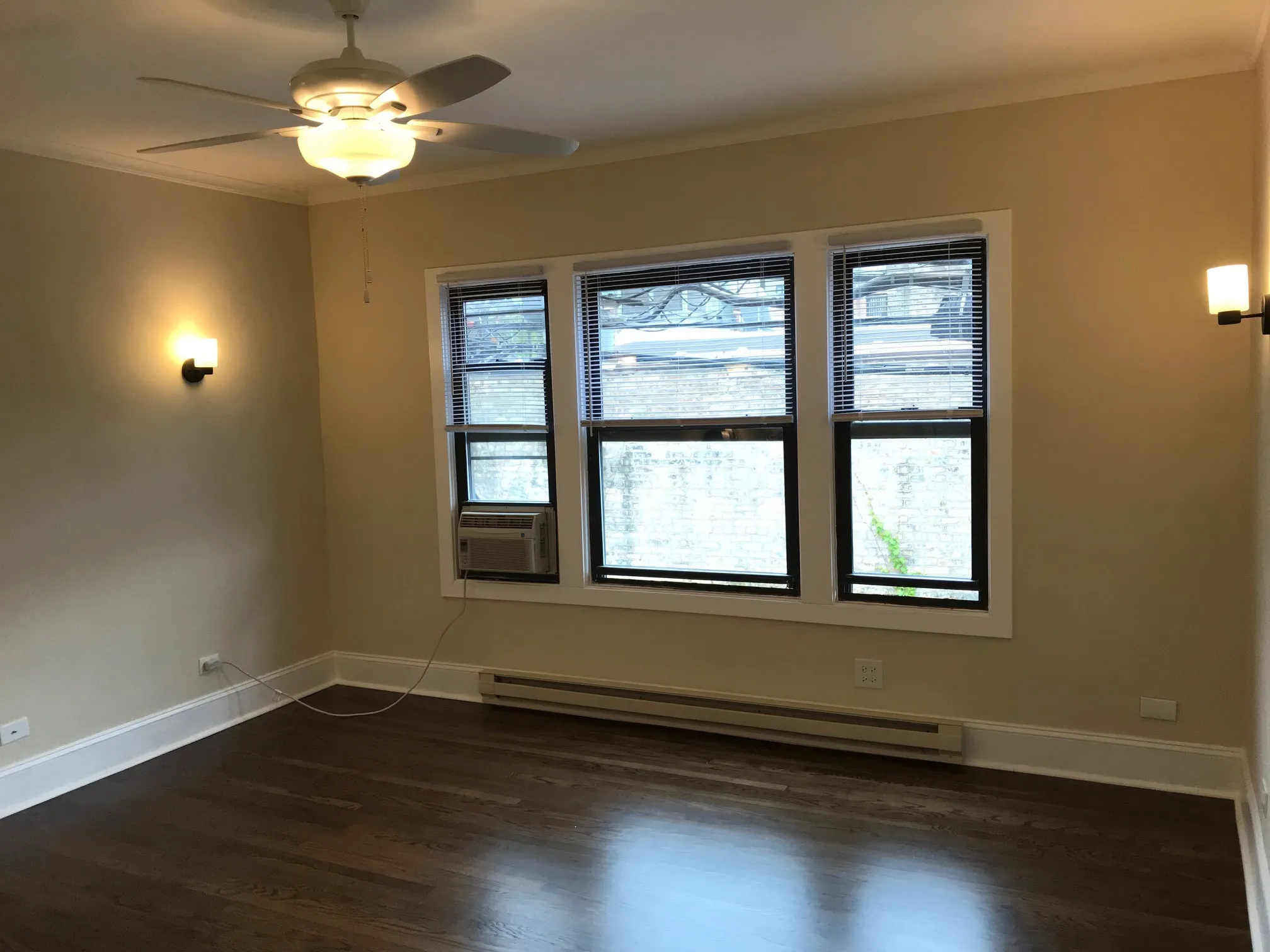 2938 N. Broadway Apartments