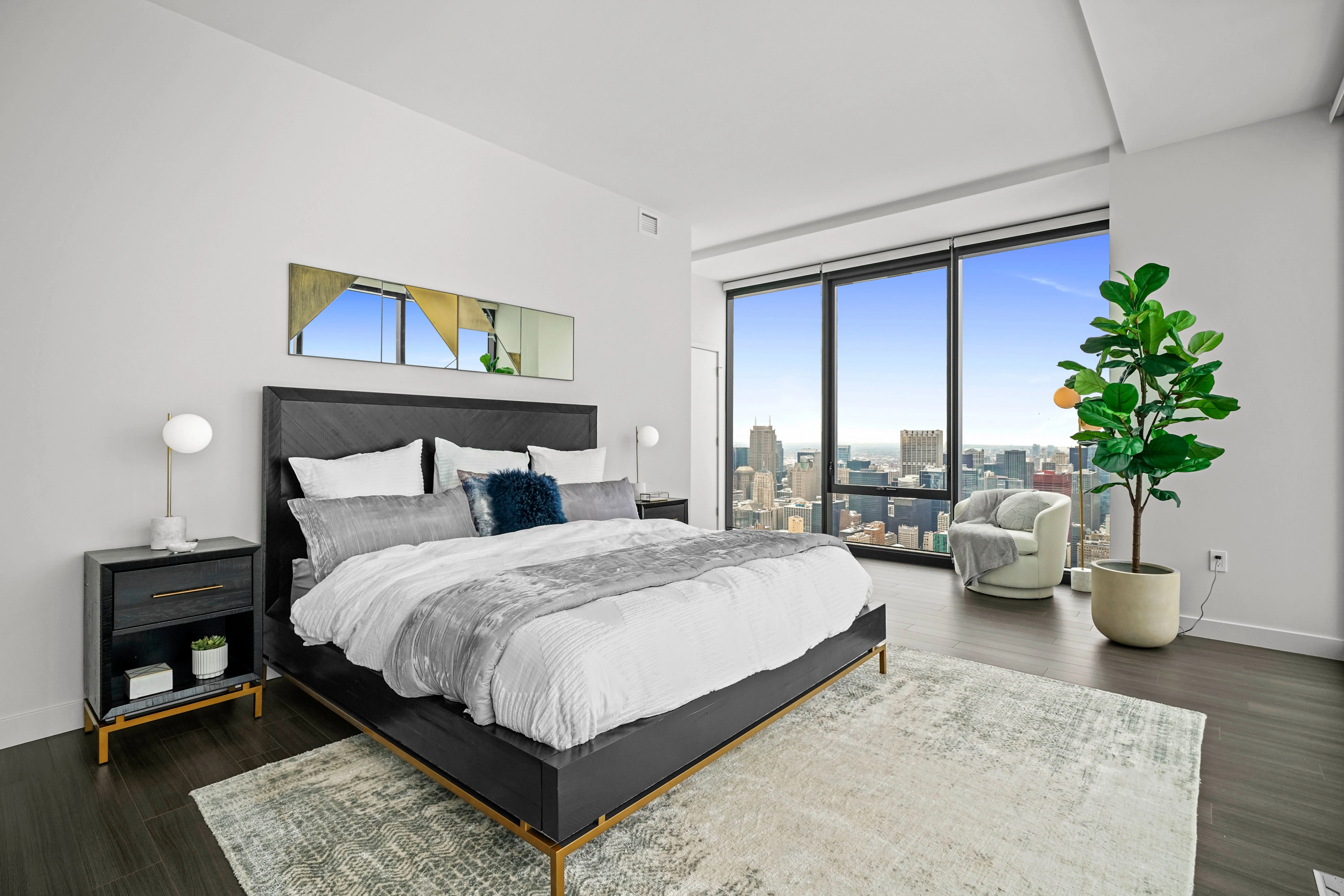 Nema Chicago Apartments