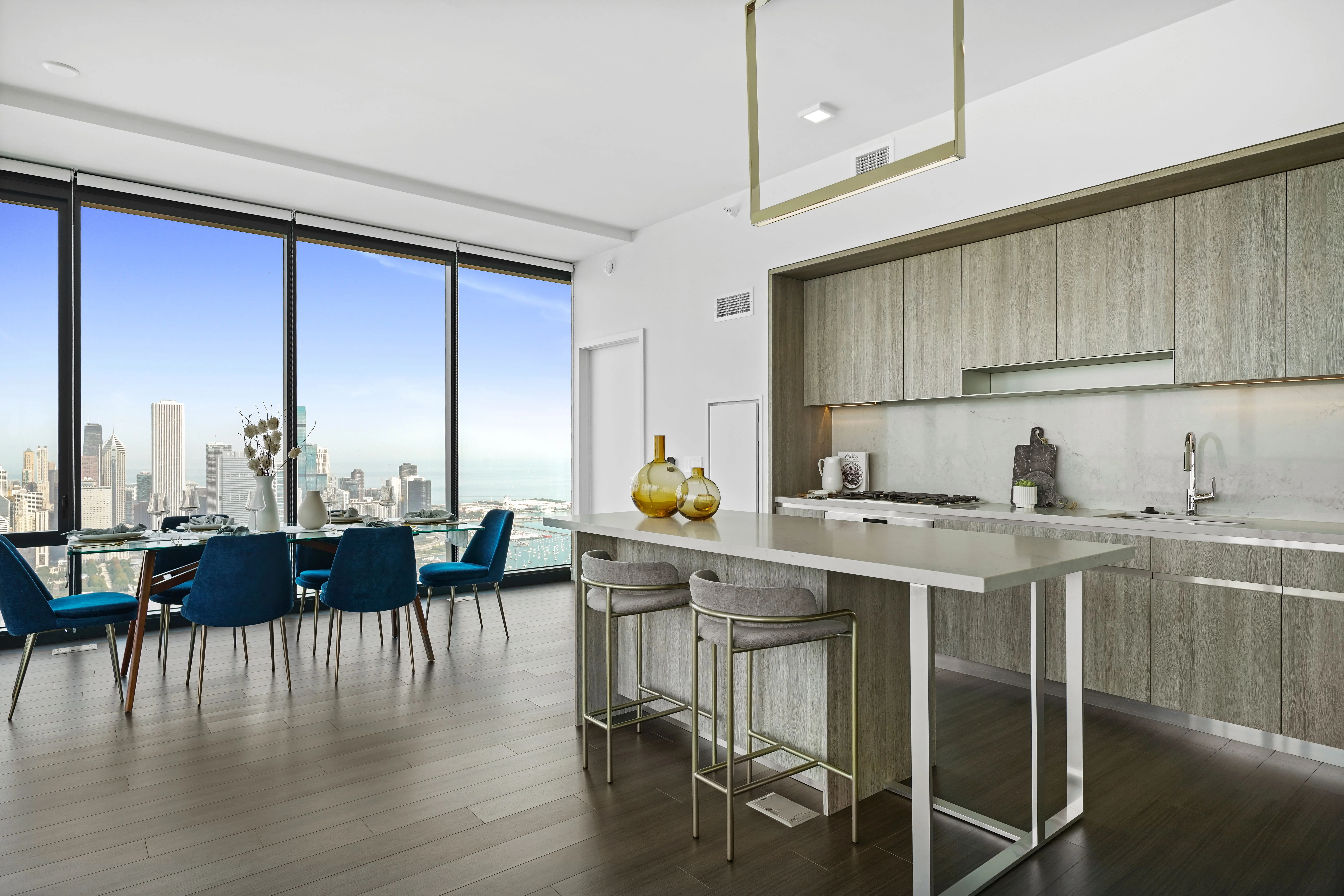 Nema Chicago Apartments