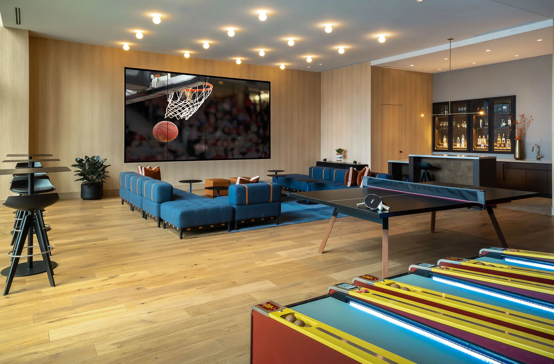 Nema Chicago Apartments