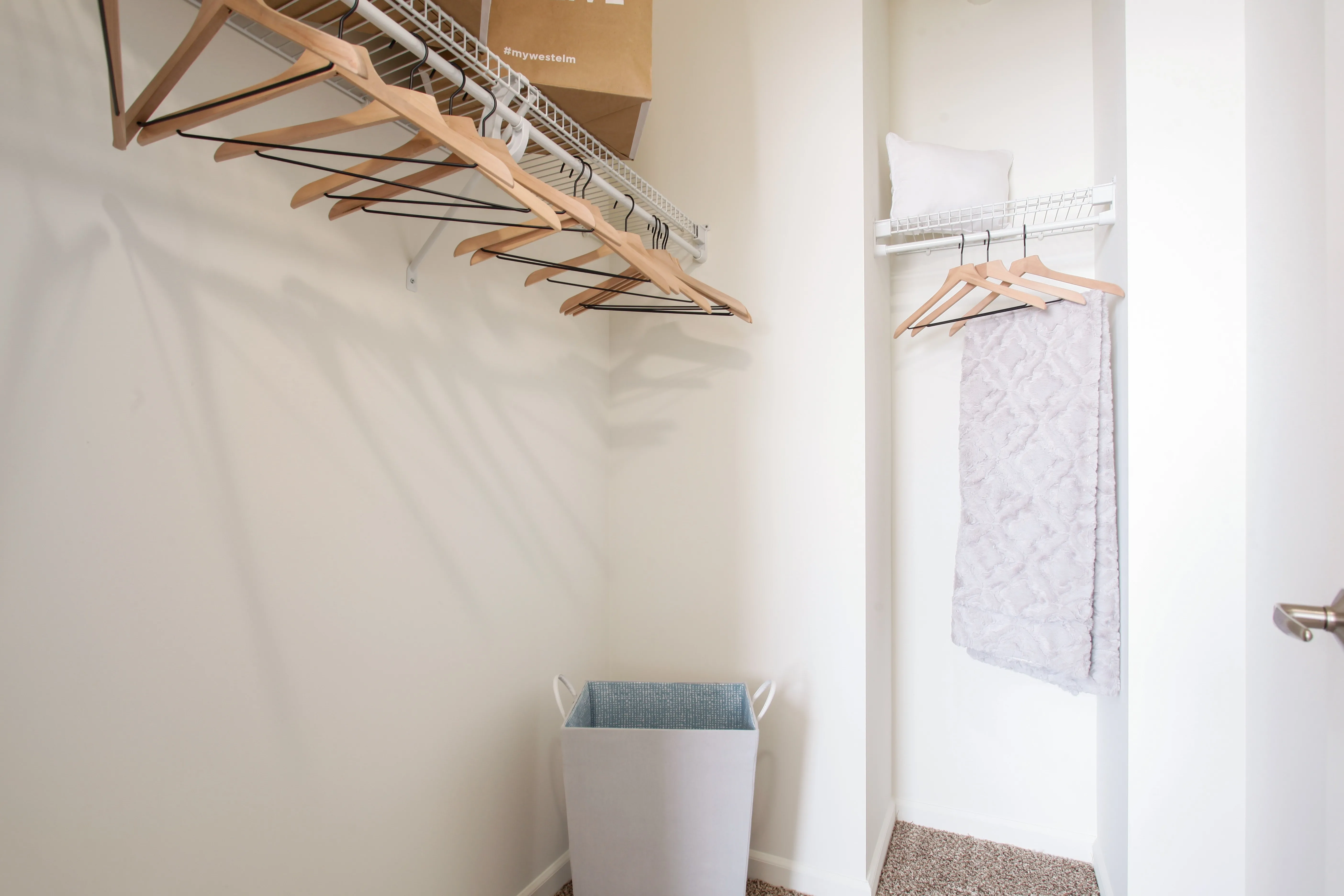 ReNew Downers Grove Apartments