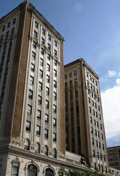 Sheridan Plaza Apartments