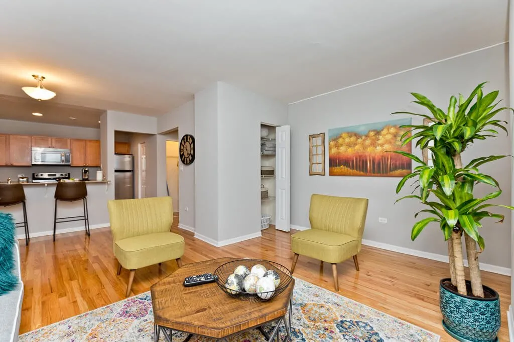 Sheridan Plaza Apartments