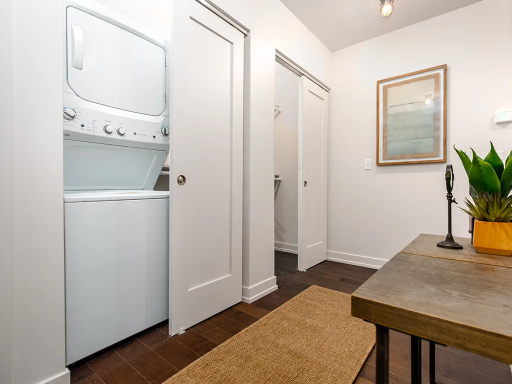 The Henry Apartments