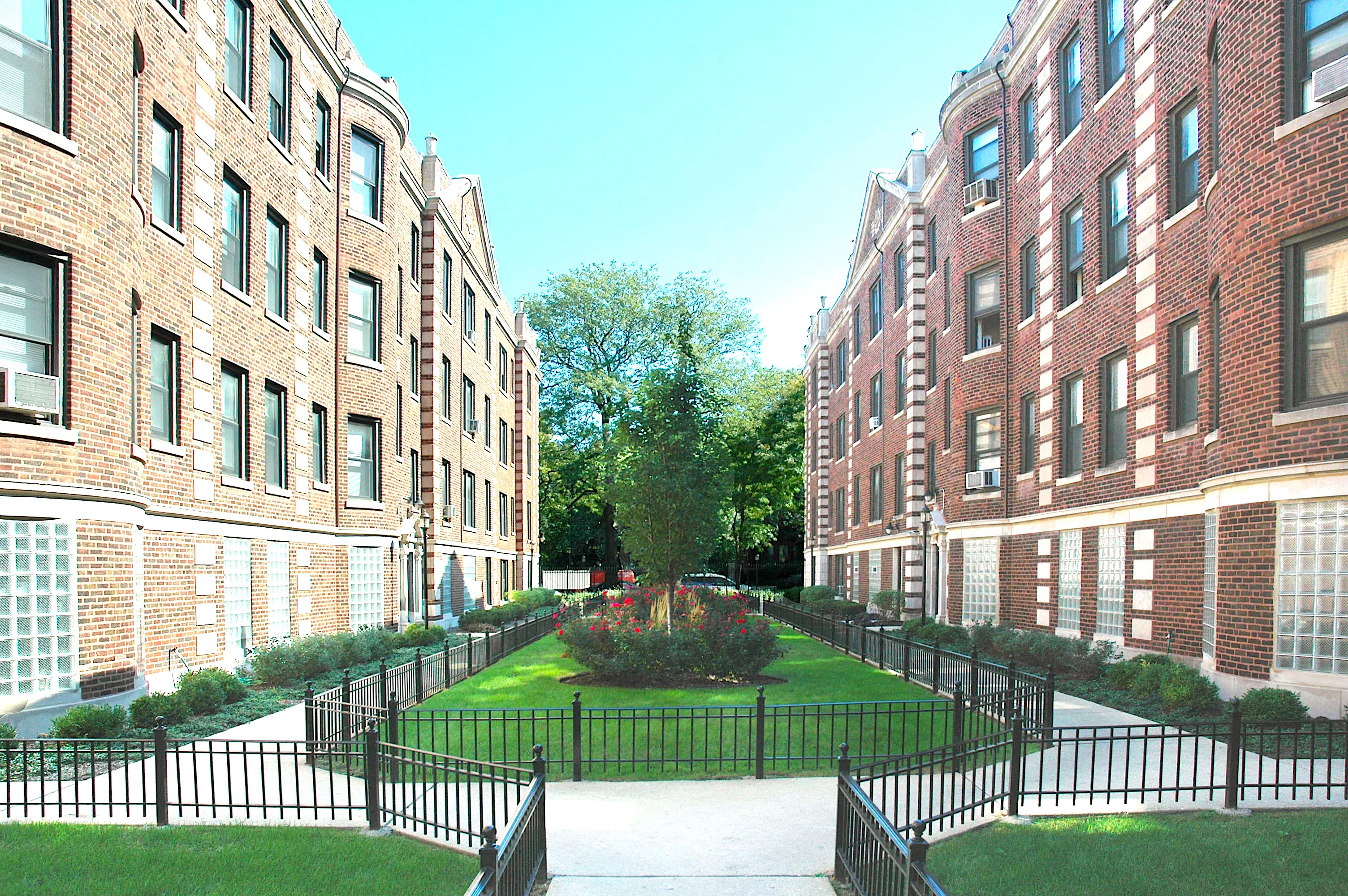Woodlawn Terrace Apartments