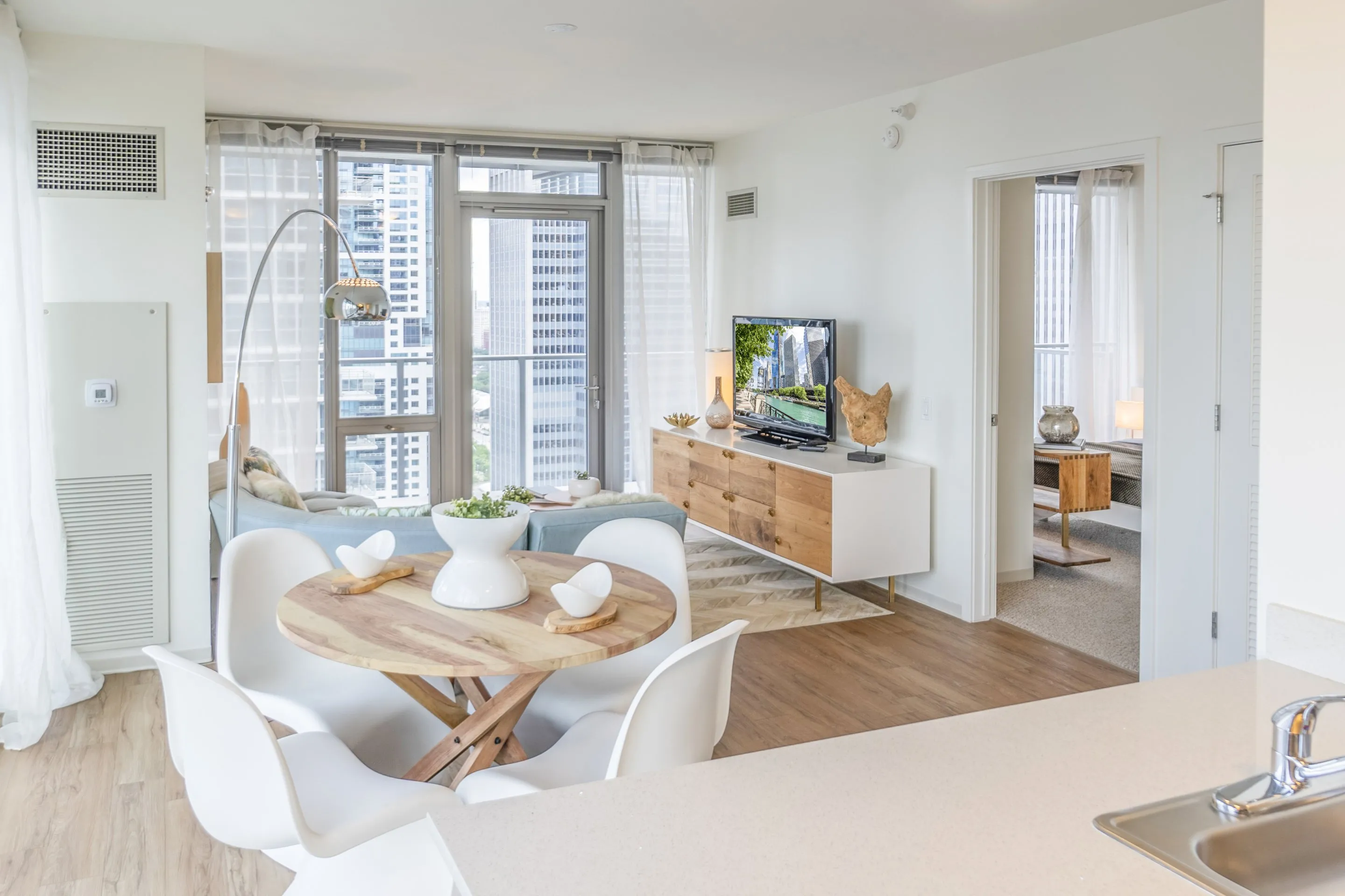 lakeshore east 1 bedroom apartment