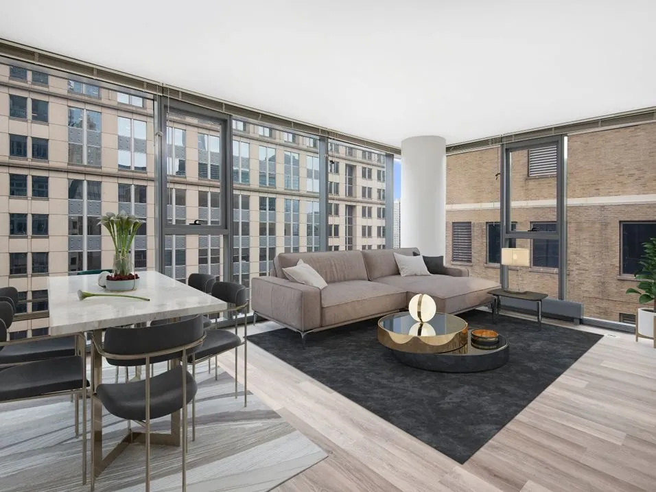Lake & Wells Apartments in the Chicago Loop